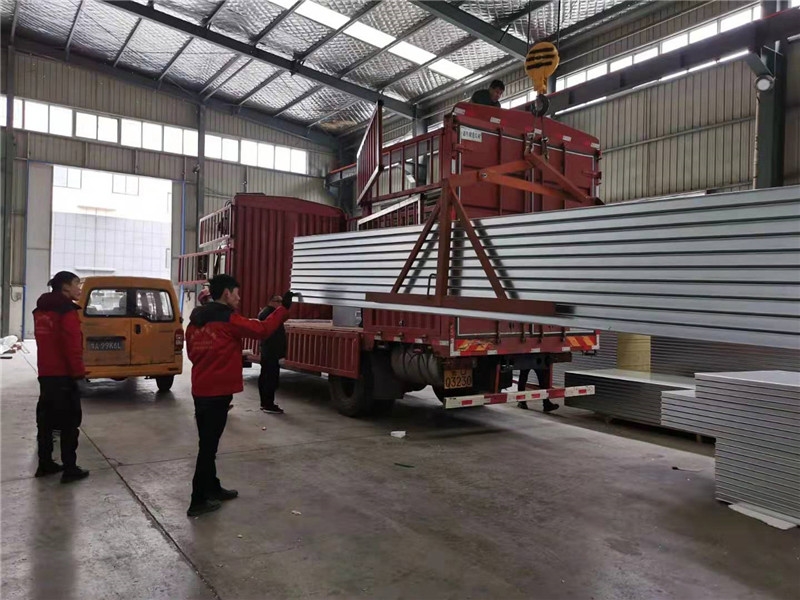 工(gōng)厂一(yī)角